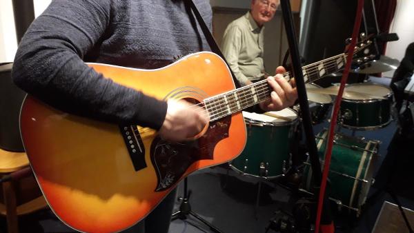 Barry Oldnall Guitar Tuition