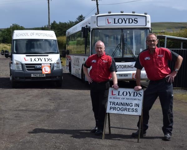 Lloyds School Of Motoring