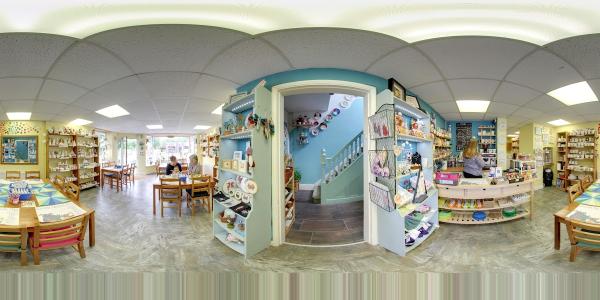 Razzle Dazzle Pots Ltd