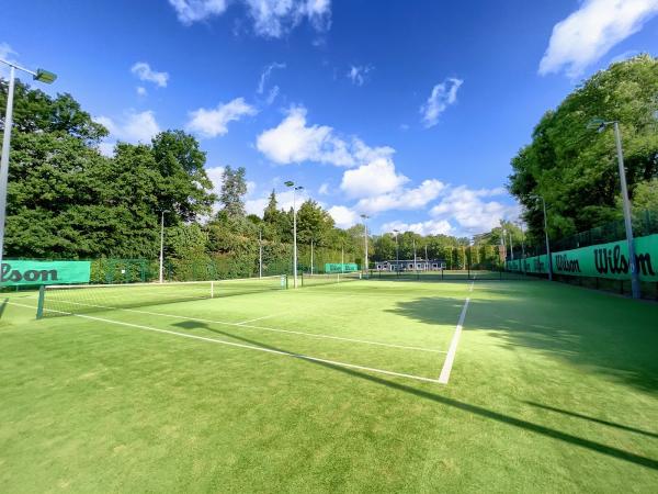 Radlett Lawn Tennis & Squash Club