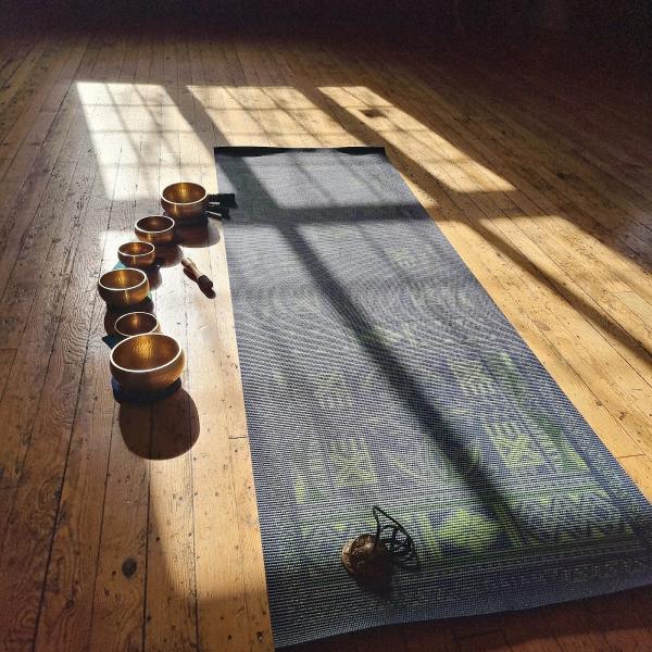 I am me Now Ltd Yoga & Meditation