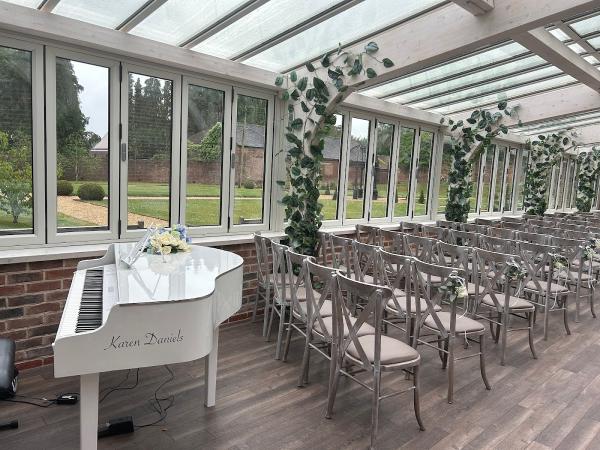 Karen Daniels Wedding & Event Pianist