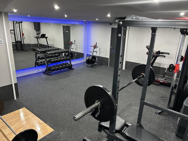 Limitless Personal Trainer & Fitness Centre Doncaster