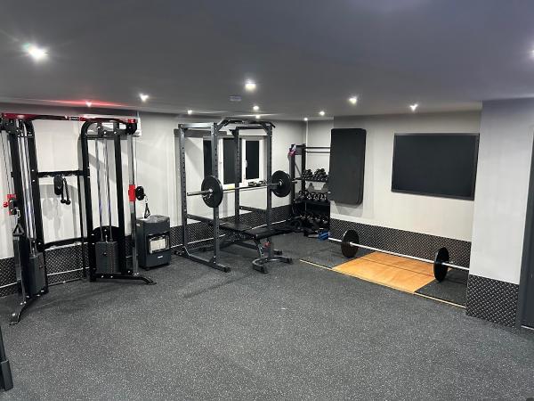 Limitless Personal Trainer & Fitness Centre Doncaster