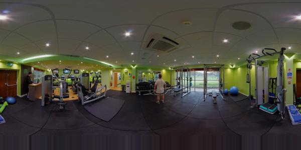 Thongsbridge Tennis & Fitness Club