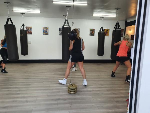 K N Boxing & Fitness