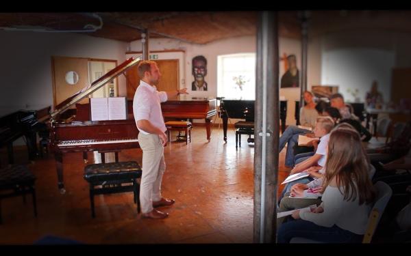 Alan Fowler Piano Tuition