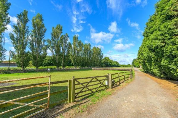 Portsands Farm Livery