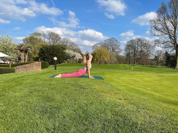 Yoga Club With Claire