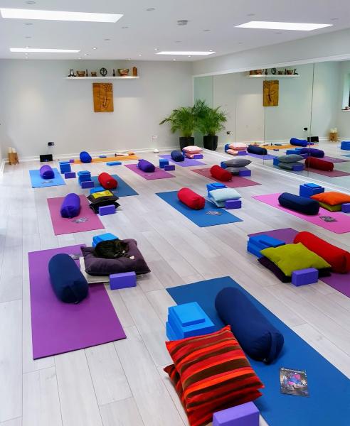 The Yoga-Lounge