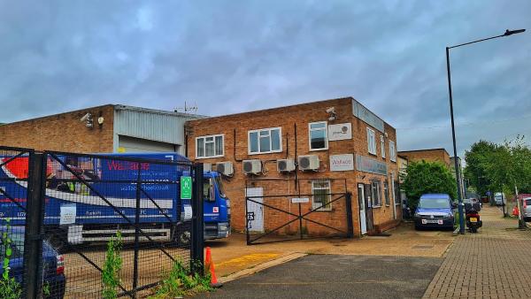 Wallace School of Transport