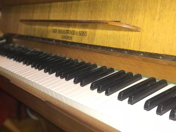 CB1 Piano