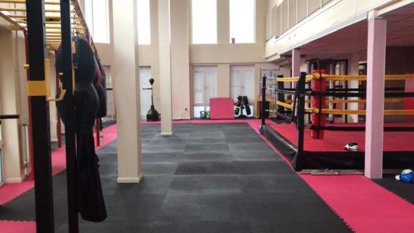 Lucky Gloves School Of Boxing