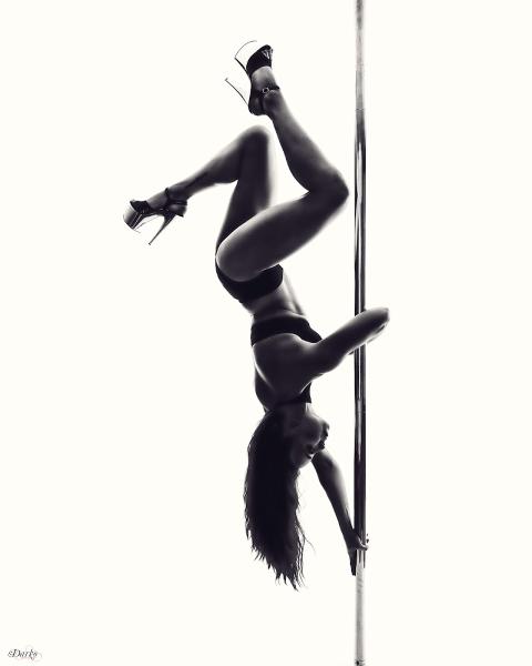 Devon Pole Dance