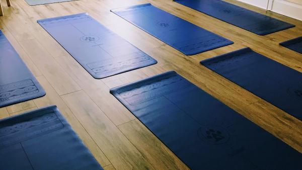 Glow Yoga and Mindfulness Glasgow