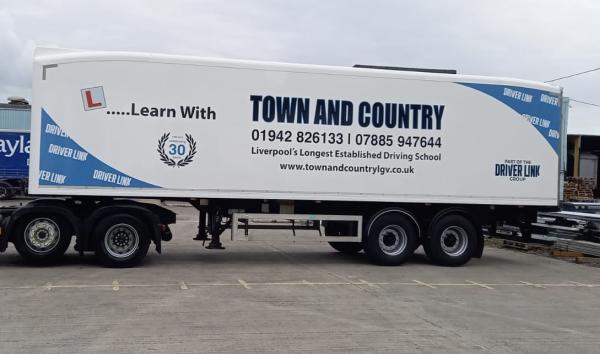 Town and Country LGV