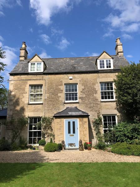 Cotswold Iyengar Yoga Centre
