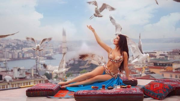 Tevec Turkish Belly Dancer London