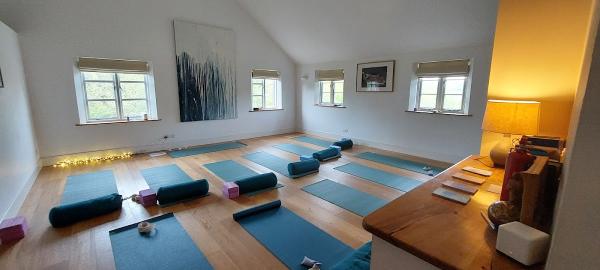 Anna Macgregor Yoga and Pilates