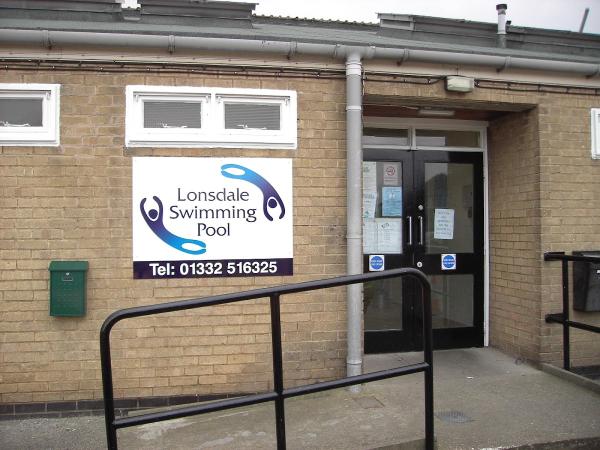 Lonsdale Swimming Pool