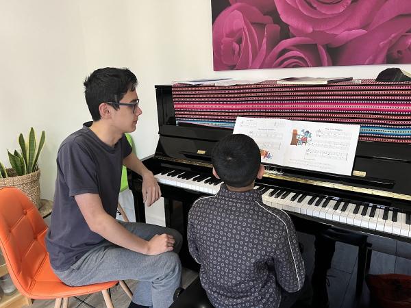 Cambourne Piano Tutor