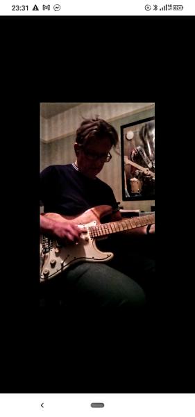 Michael Williams Guitar Tuition