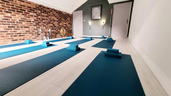 Ananda Yoga Studio & Holistic Therapies Warrington