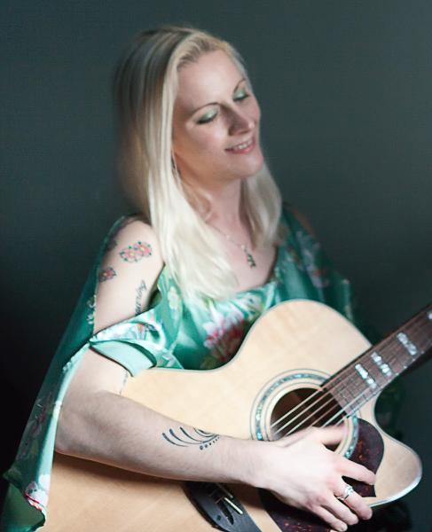 The Singing Songwriter With Anthea Prince