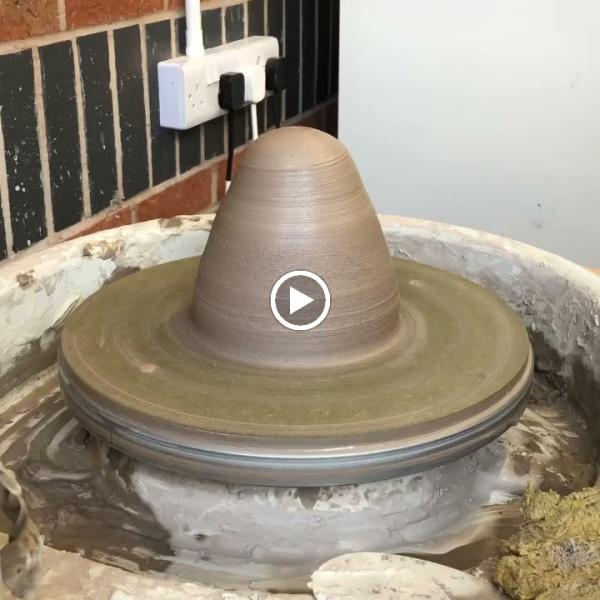 Vana Pottery