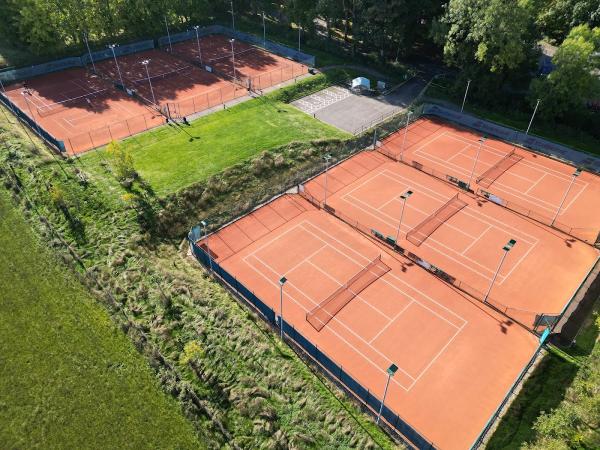 Bradfield Tennis Centre