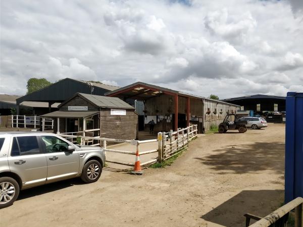 Barton End Equestrian Centre