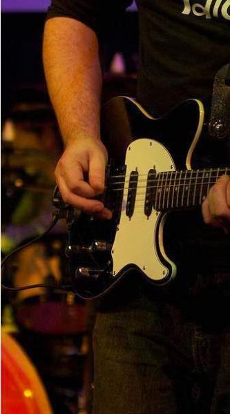 Cirencester Guitar Teacher Tuition & Lessons
