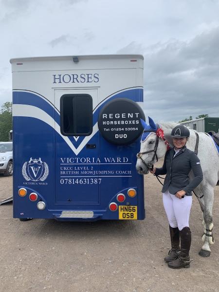 Victoria Ward Equestrian Transport