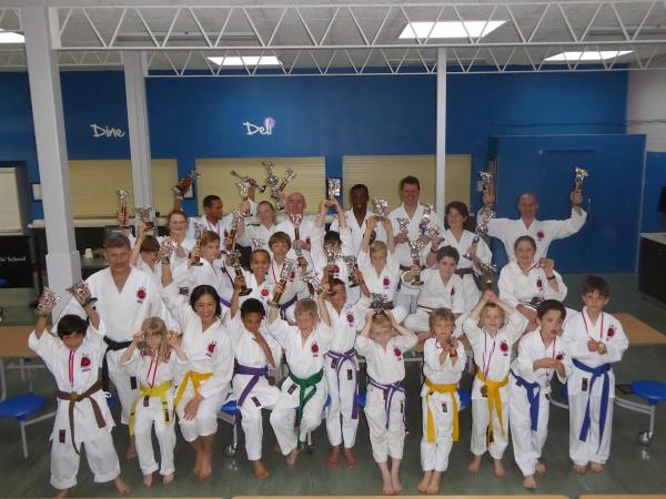 St Albans & Potters Bar Karate (Tiska)