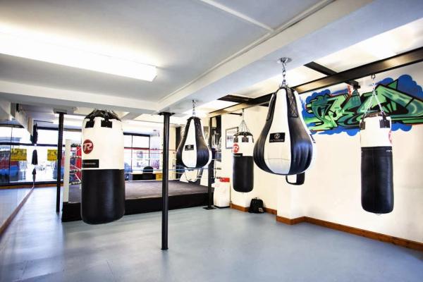 Ultimate Boxing / Ultimate Boxing Academy