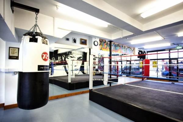 Ultimate Boxing / Ultimate Boxing Academy