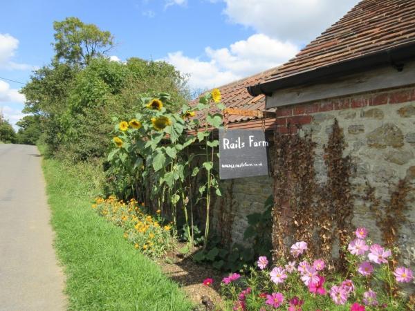 Rails Farm