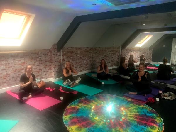 Relax Stretch & Breathe Pregnancy Yoga