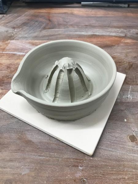 Yat Pottery