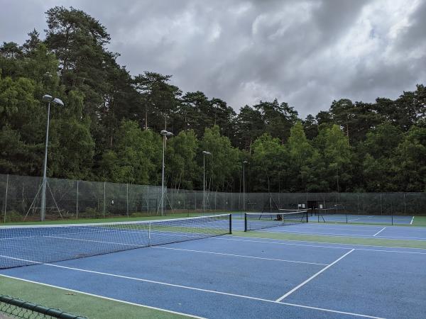 Crowthorne Tennis Club