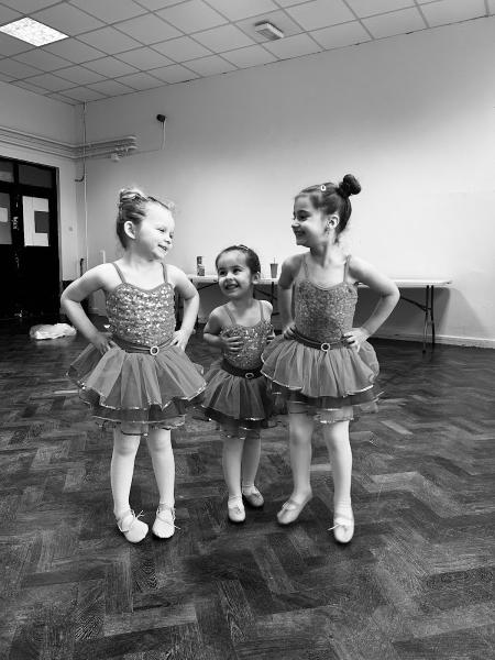 KT Leigh Dance Academy