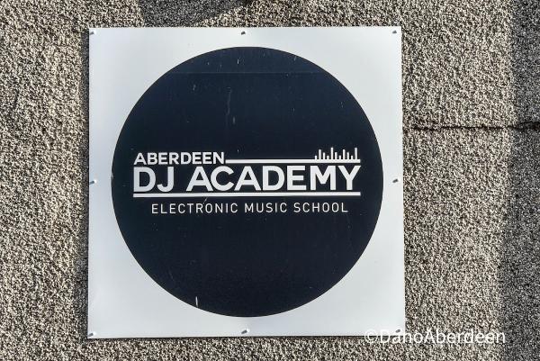 The DJ Academy