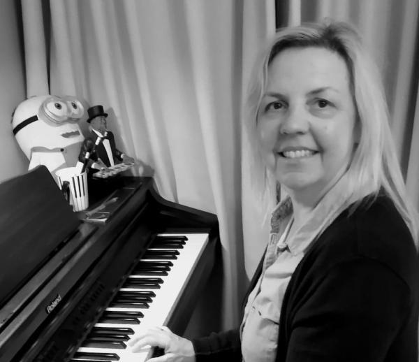 Donna Eggleton Piano Tuition