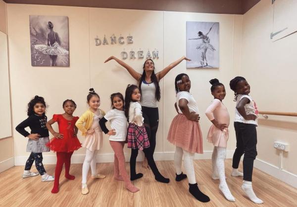 Dance Dream Studio (Dance Classes)