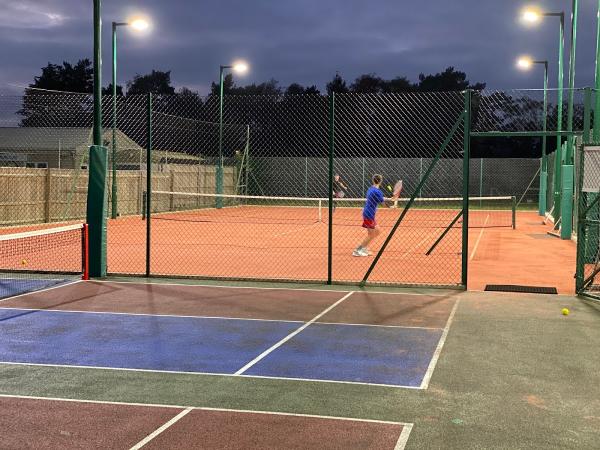 St Leonards & Saint Ives Tennis Club