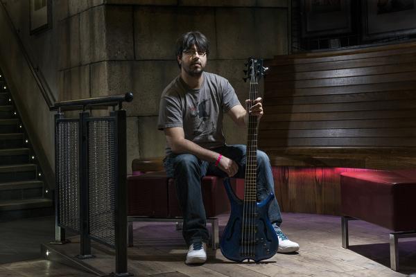 Tiago Coimbra Bass and Guitar Lessons.