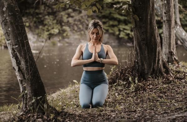 Lanasana Yoga