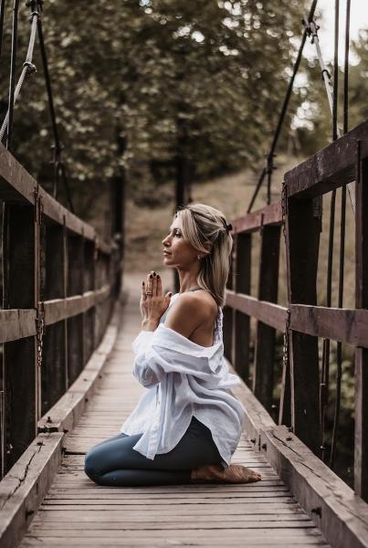 Lanasana Yoga